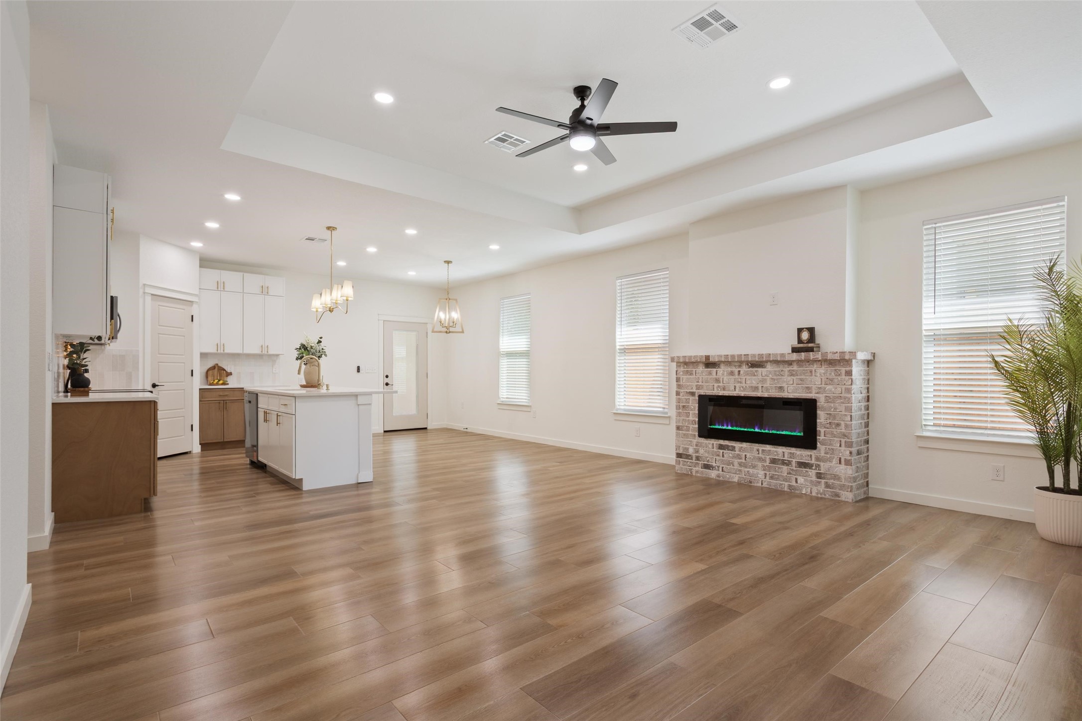 933 N 12th Street