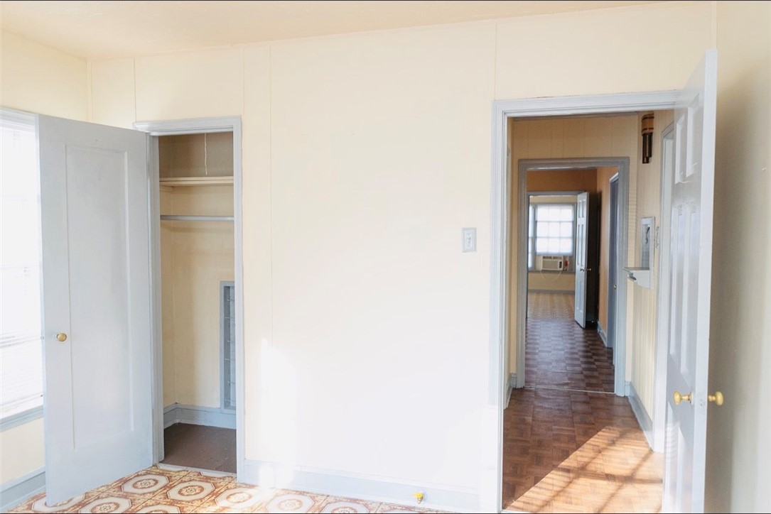 1634 N 15A