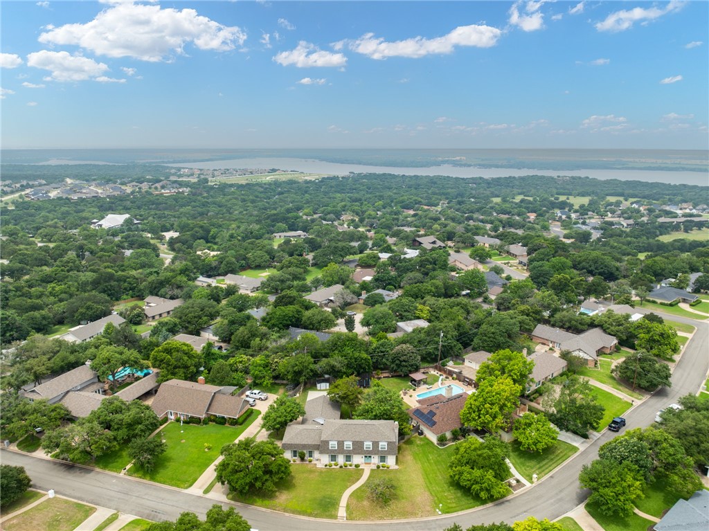 1116 Knotty Oaks Drive