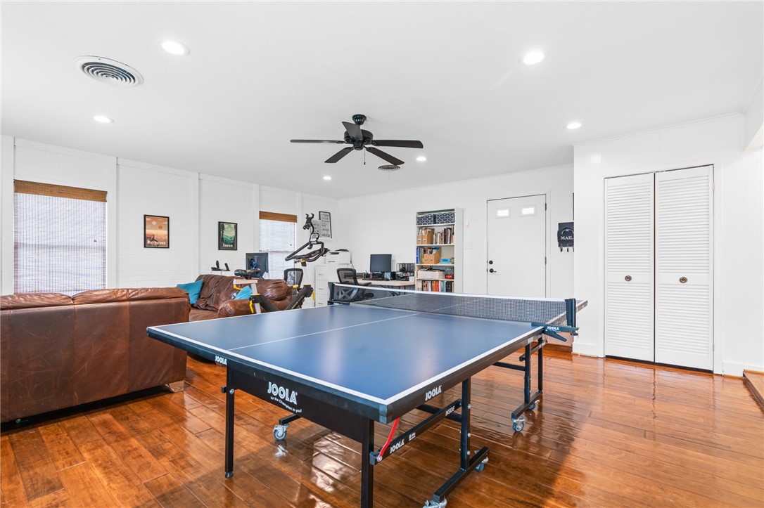 1116 Knotty Oaks Drive