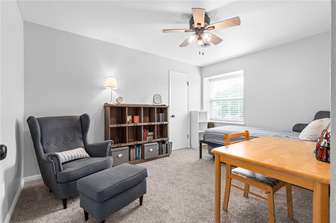 1116 Knotty Oaks Drive