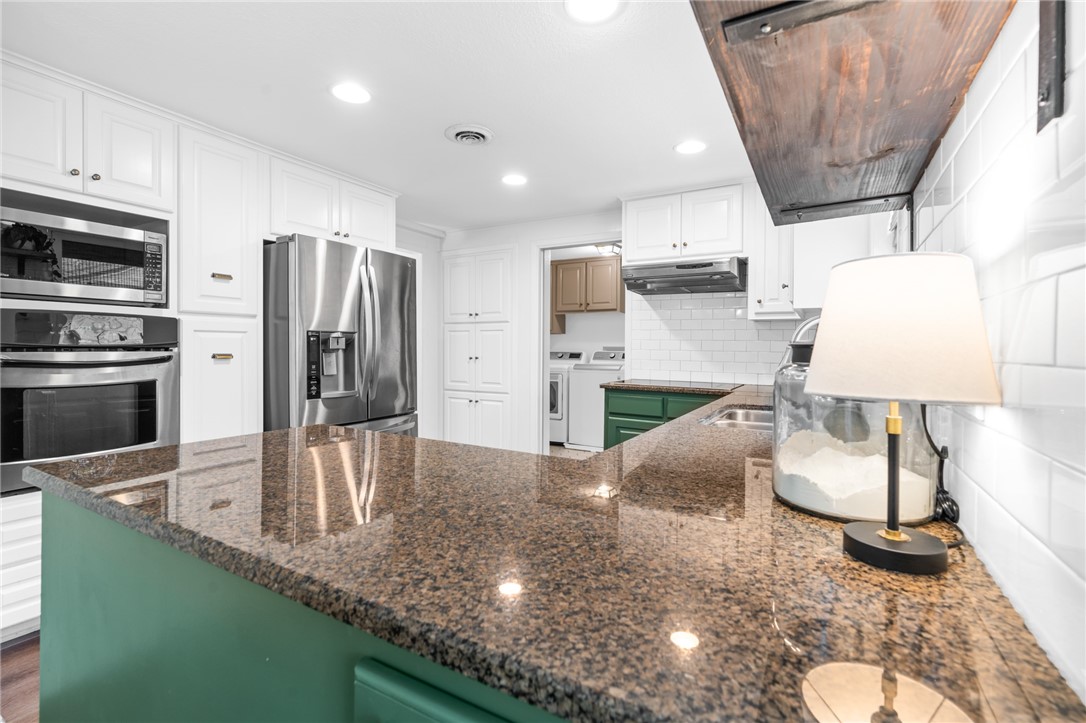1116 Knotty Oaks Drive