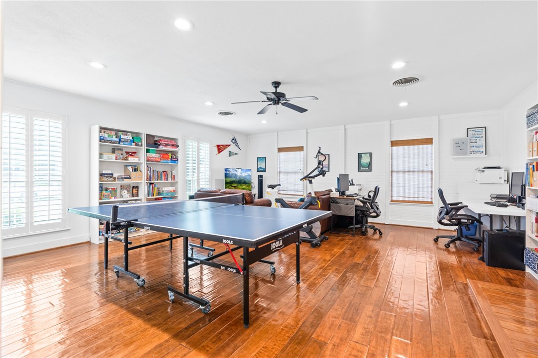 1116 Knotty Oaks Drive