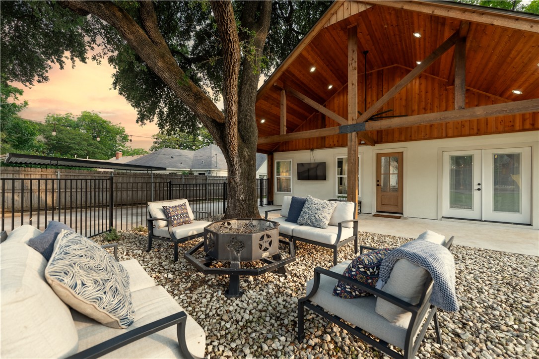 415 Oriental Road