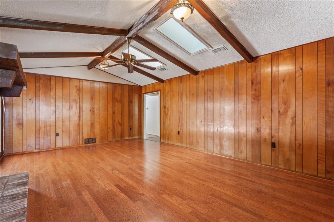 816 Wedgewood Drive
