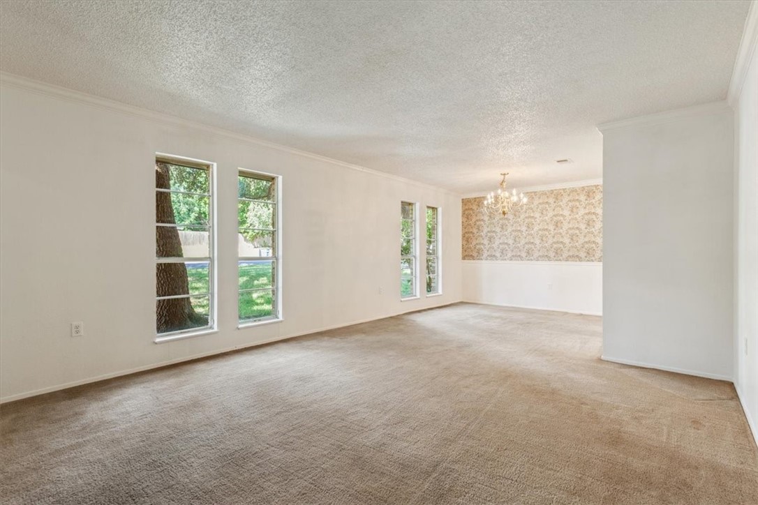 816 Wedgewood Drive