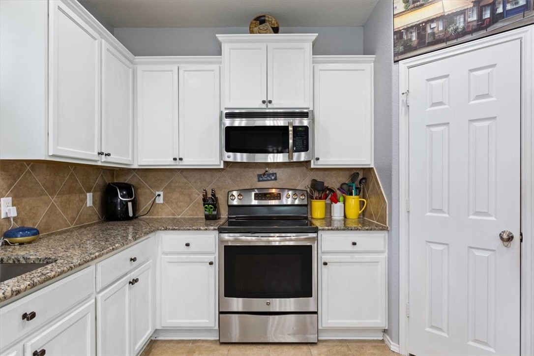 9425 Colfax Drive