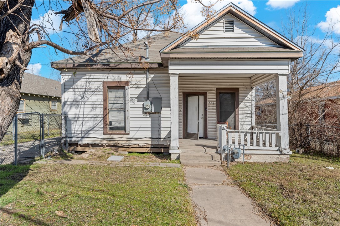 805 Clifton Street