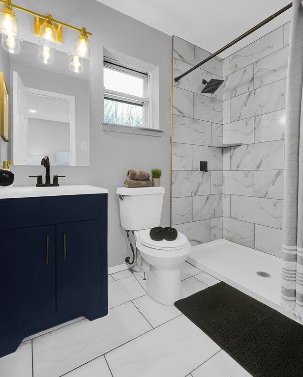 325 Tulum Lane