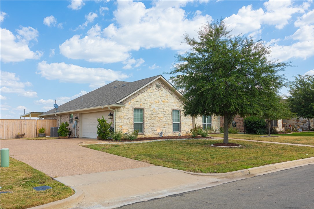 909 Princess Diana Drive