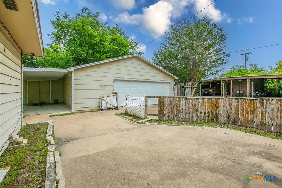 3606 Austin Avenue