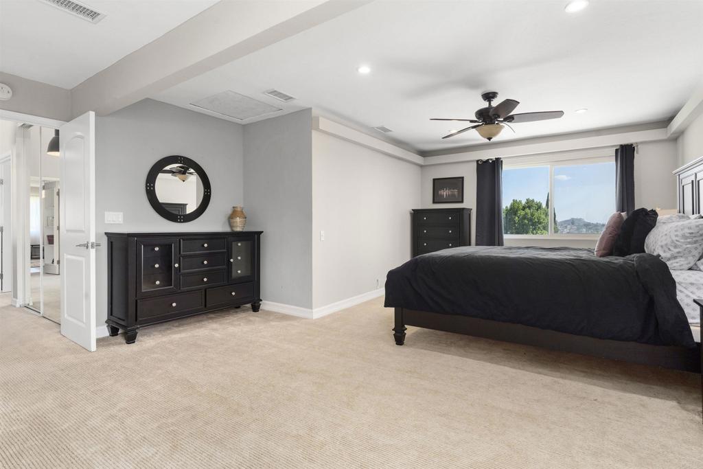 10007 Helix Mont Circle Circle