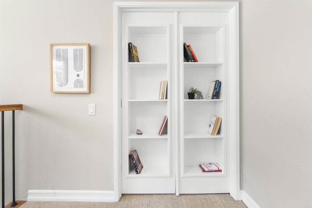 10007 Helix Mont Circle Circle