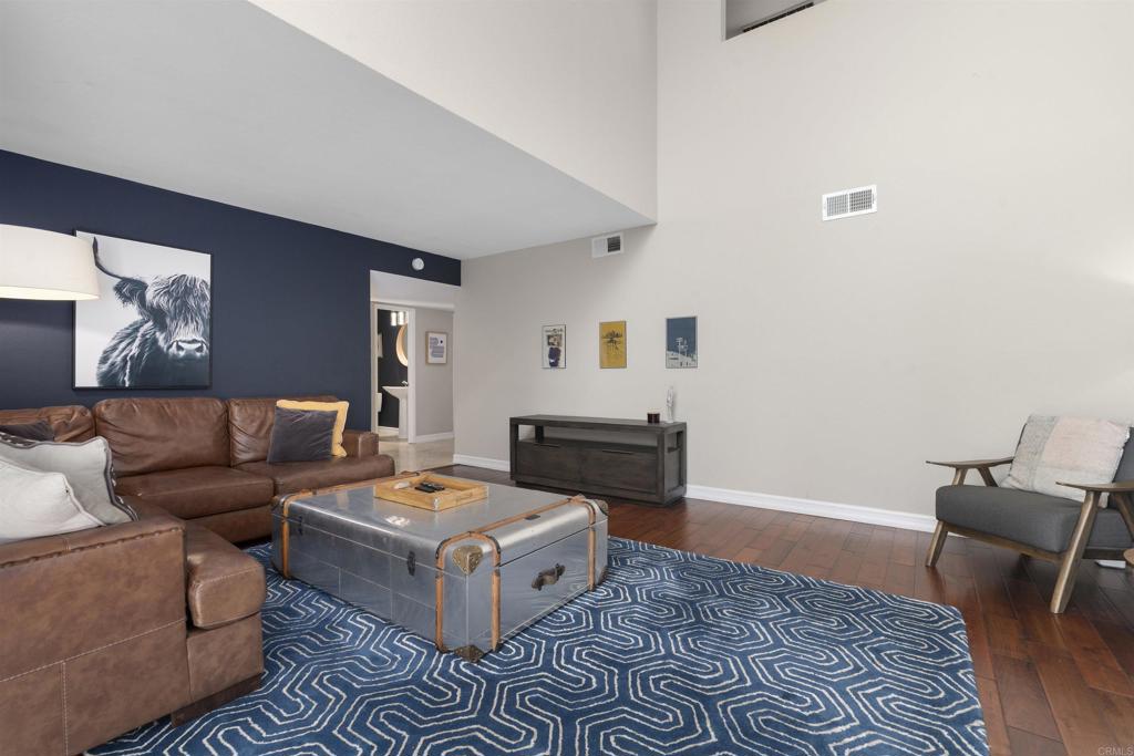 10007 Helix Mont Circle Circle