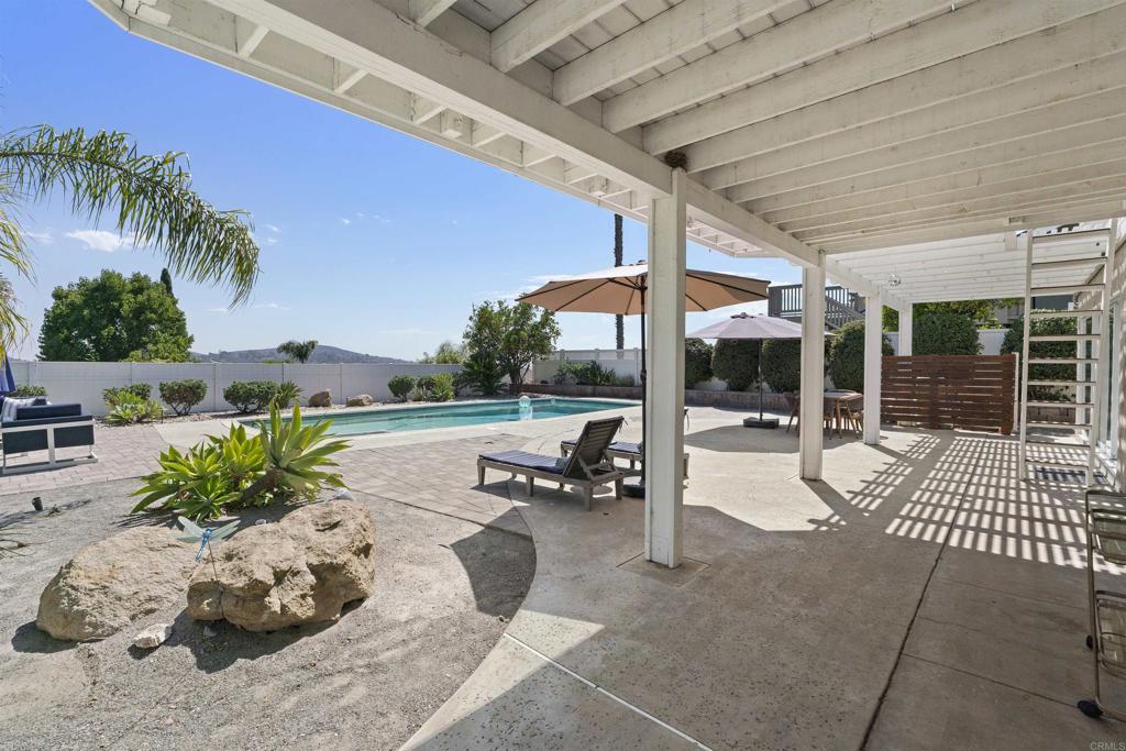 10007 Helix Mont Circle Circle
