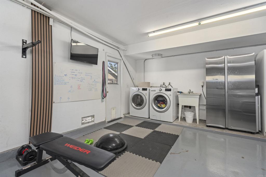 10007 Helix Mont Circle Circle