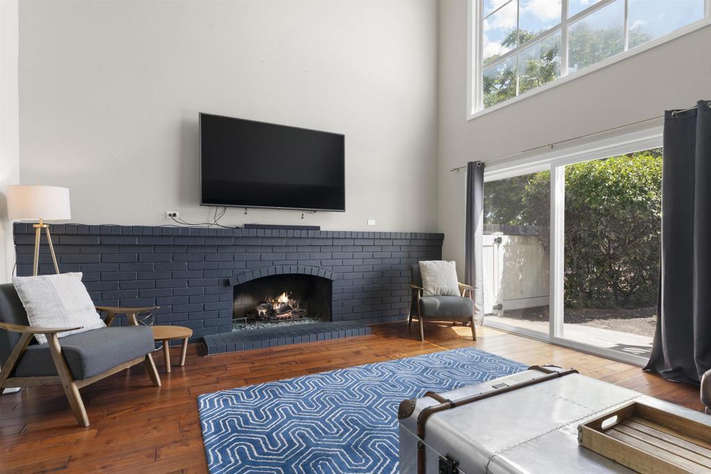 10007 Helix Mont Circle Circle