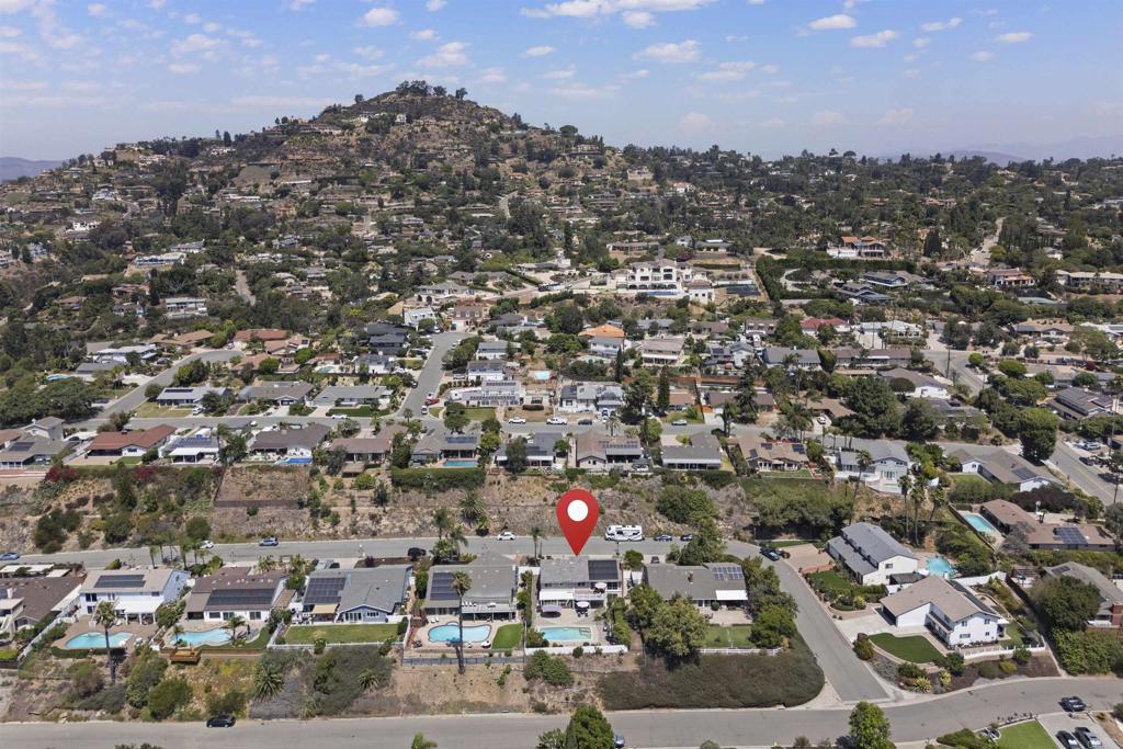 10007 Helix Mont Circle Circle