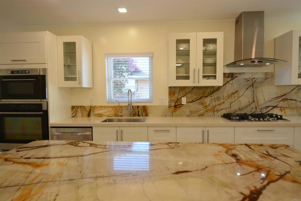 3675 79 Mississippi Street