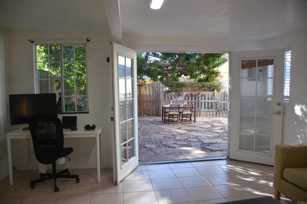 3675 79 Mississippi Street