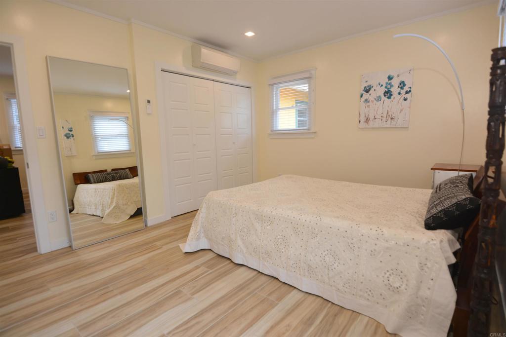 3675 79 Mississippi Street