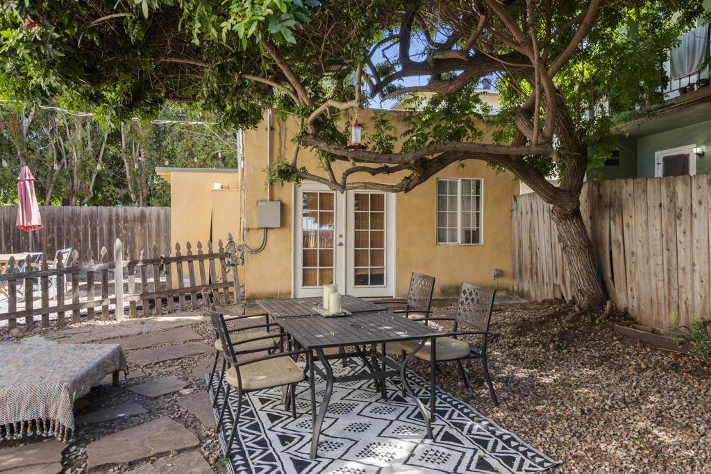 3675 79 Mississippi Street