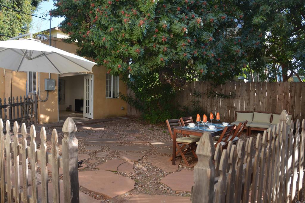 3675 79 Mississippi Street