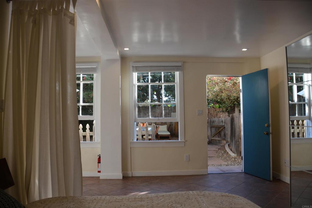 3675 79 Mississippi Street