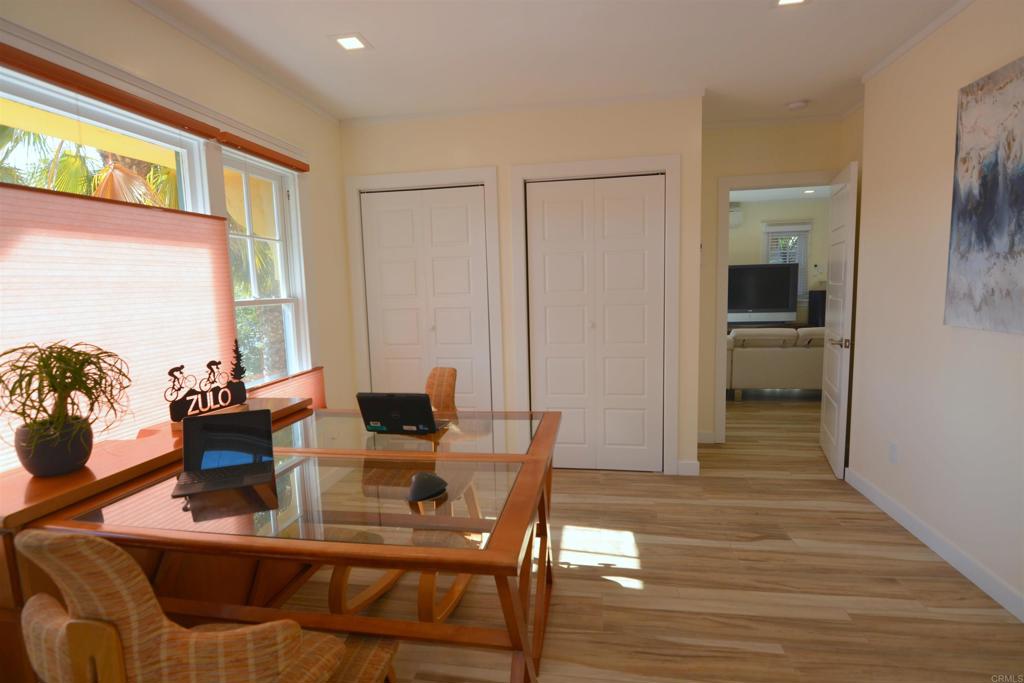 3675 79 Mississippi Street