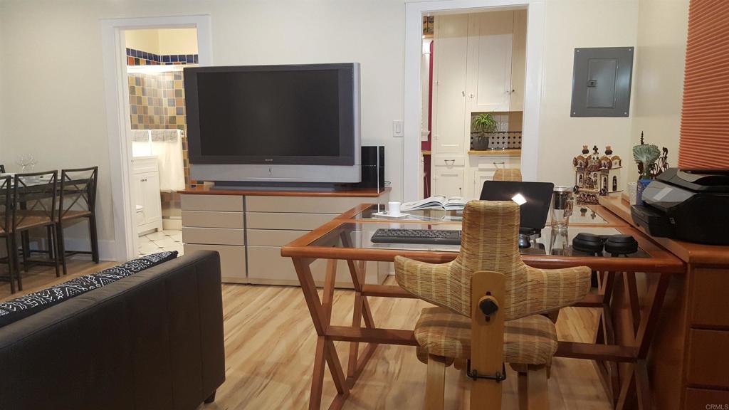 3675 79 Mississippi Street