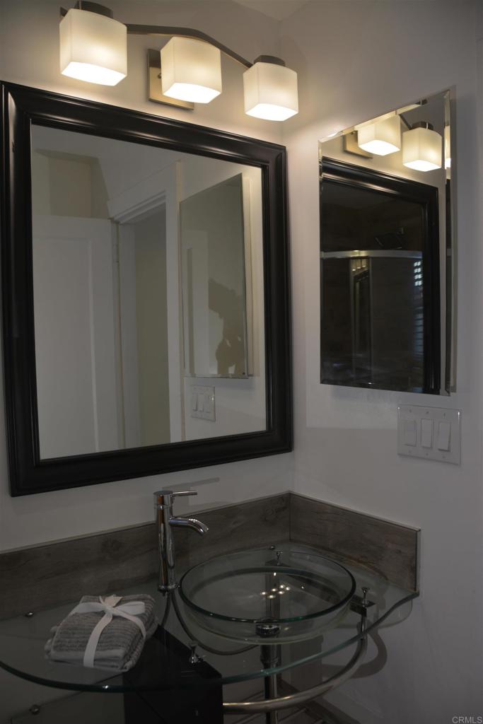 3675 79 Mississippi Street