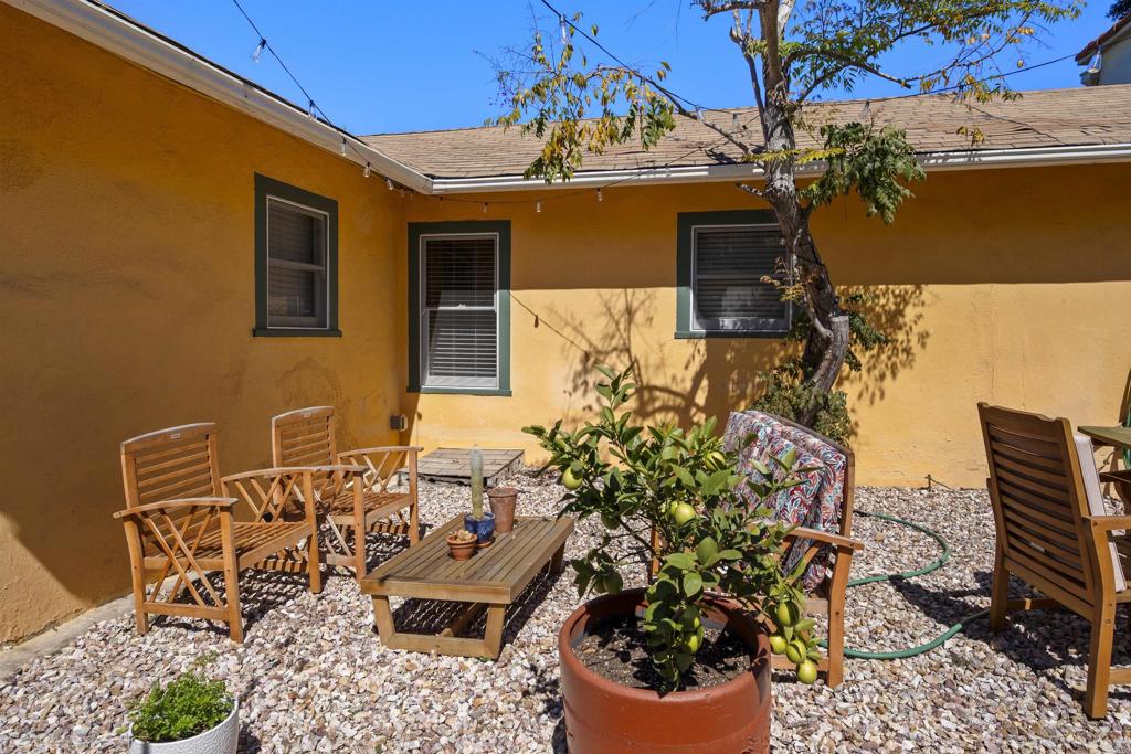 3675 79 Mississippi Street