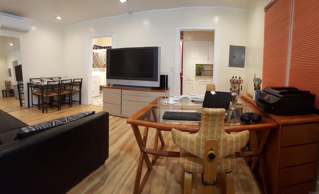 3675 79 Mississippi Street