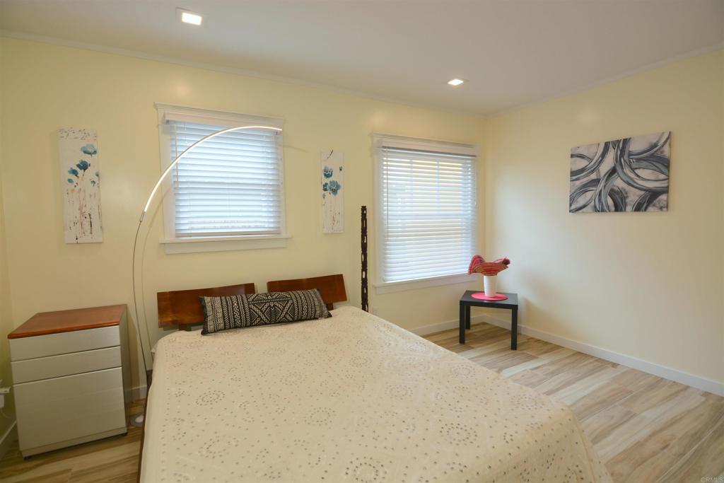 3675 79 Mississippi Street