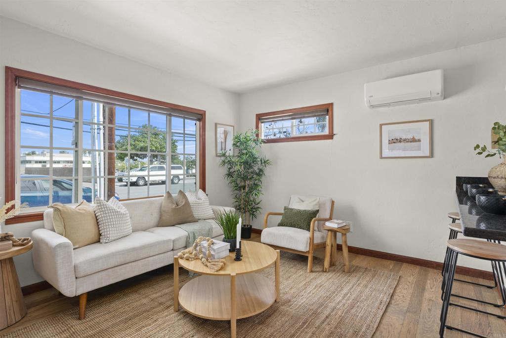 1212 2nd Street