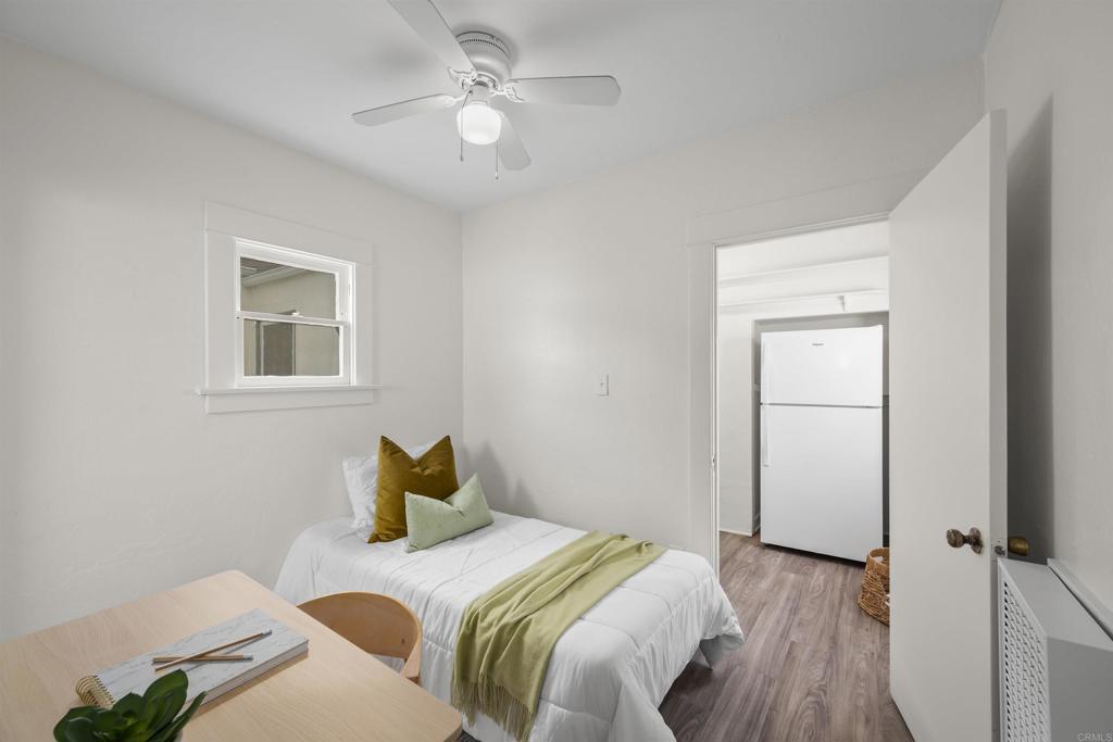 1011 Flora Avenue