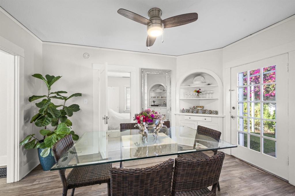 1007 flora Avenue