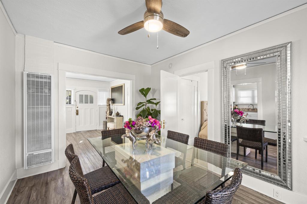 1007 flora Avenue