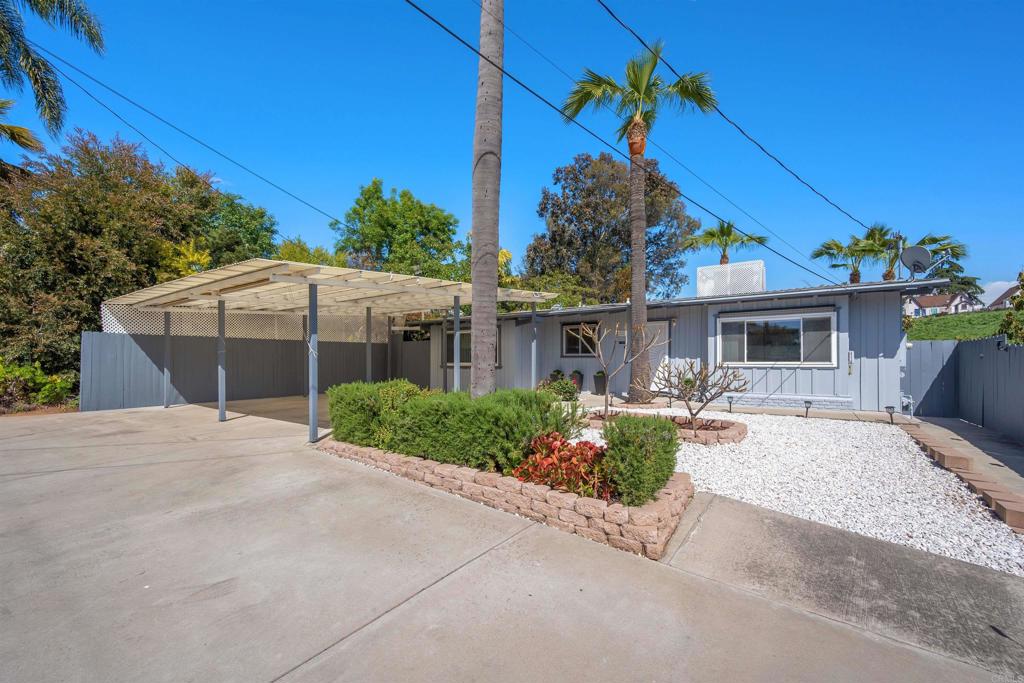 8899 Mariposa St.
