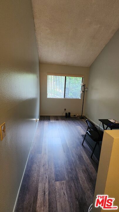 630 W Queen Street Unit: 17