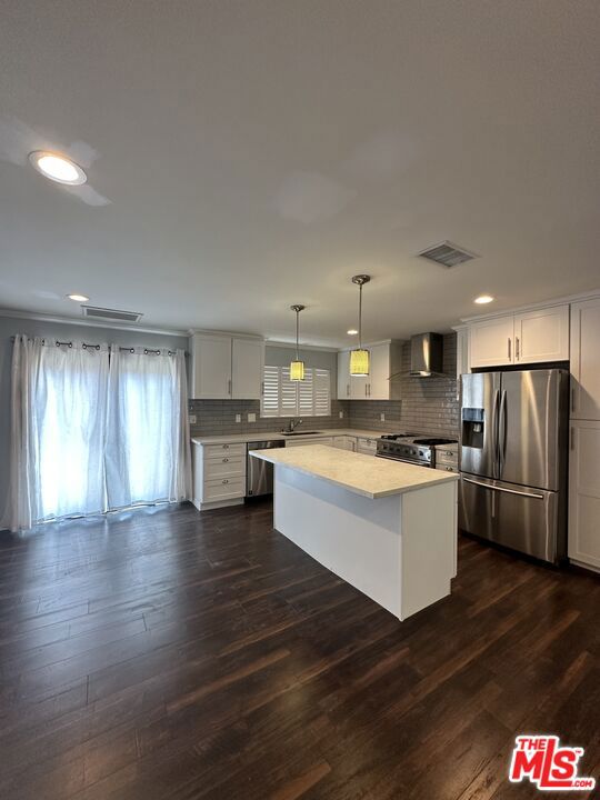1232 W 141st Street