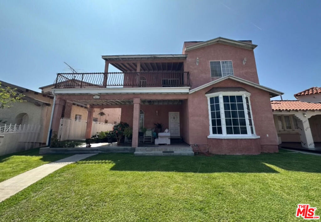 7917 S Mariposa Avenue