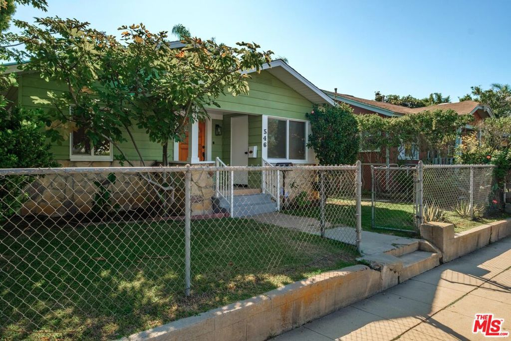 546 San Juan Avenue