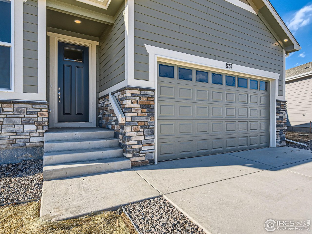 957 Milner Pass Rd