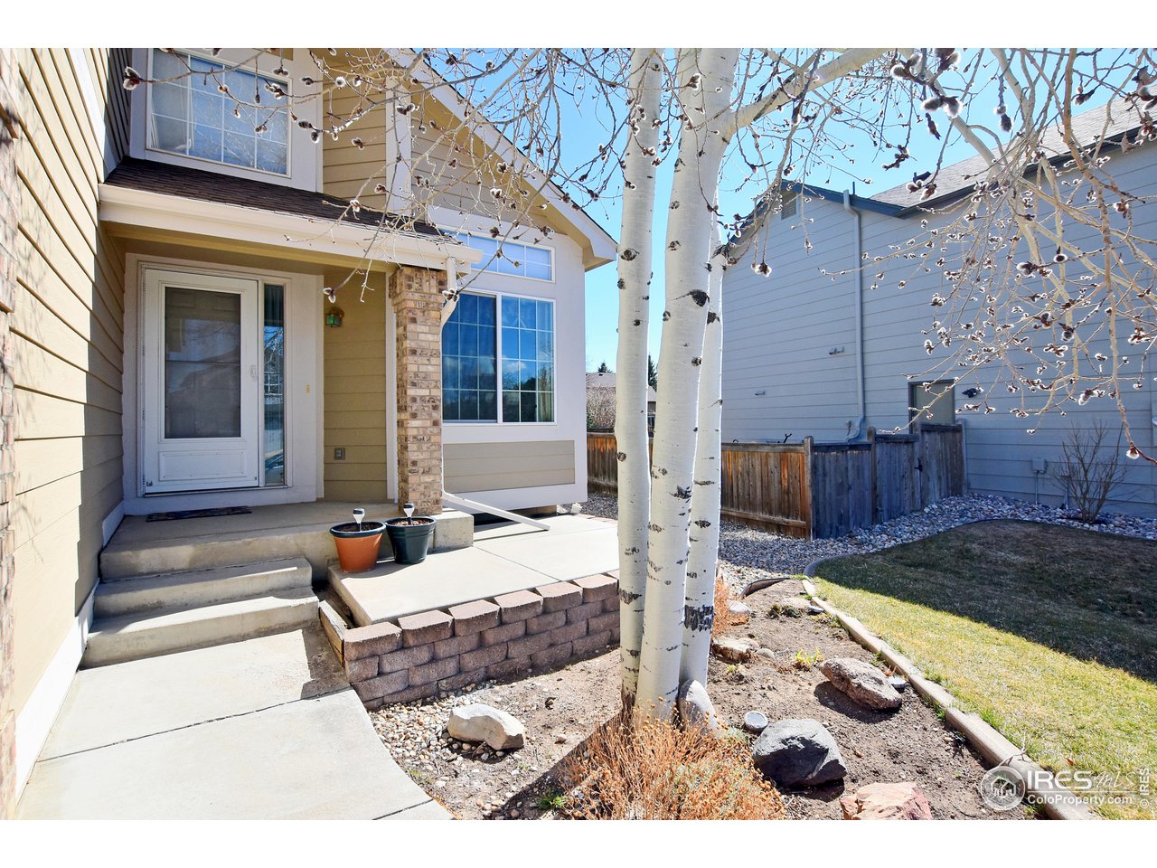 3988 Crestone Dr