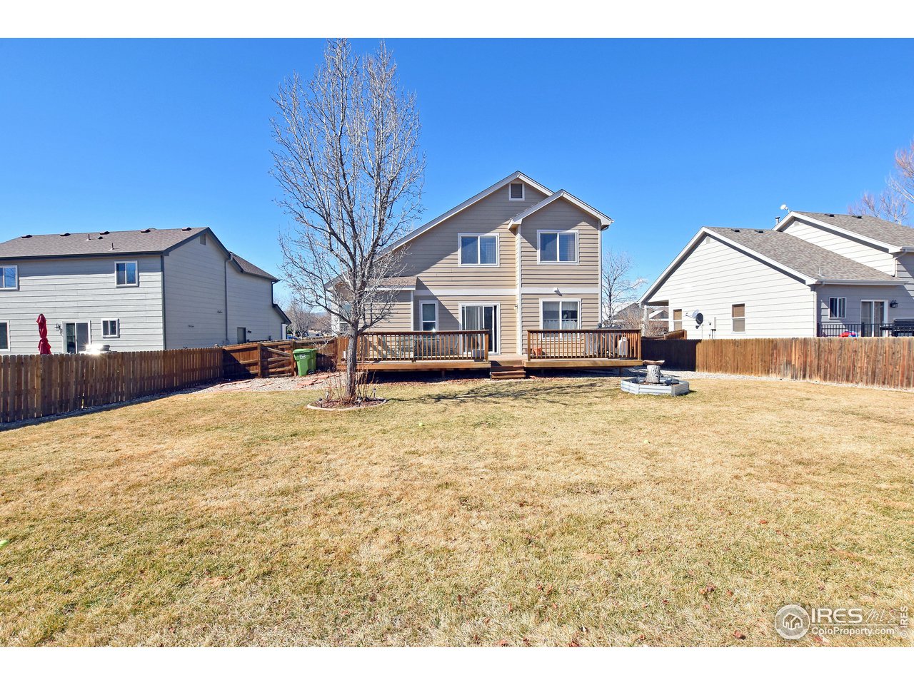 3988 Crestone Dr