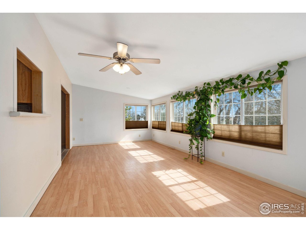 2009 Meadowaire Dr