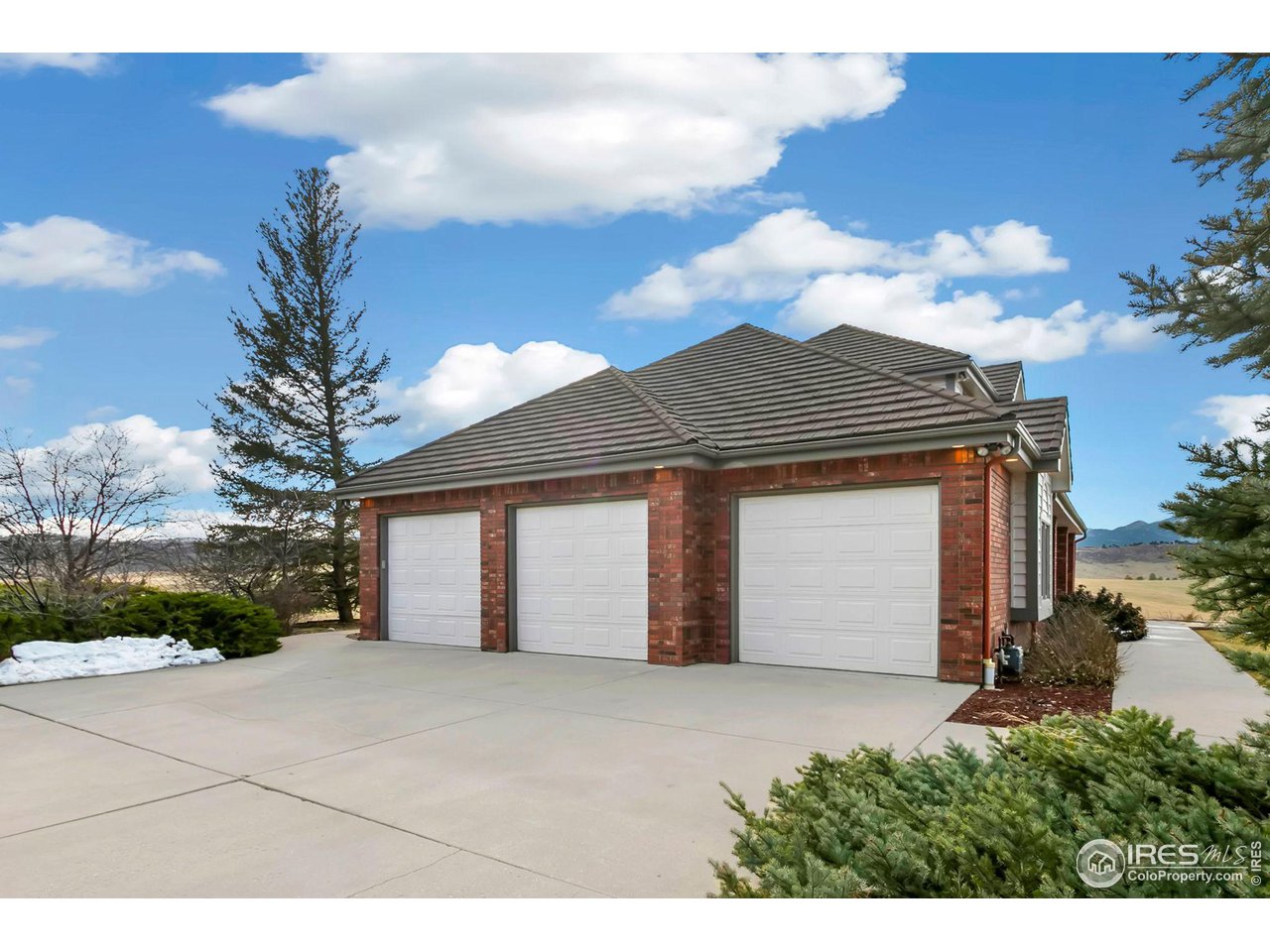 6252 Panoramic Dr