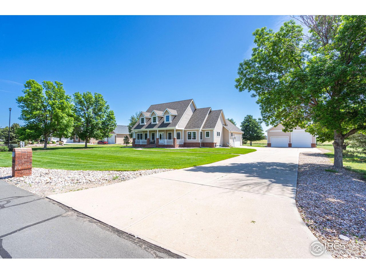 304 N Shore Cir