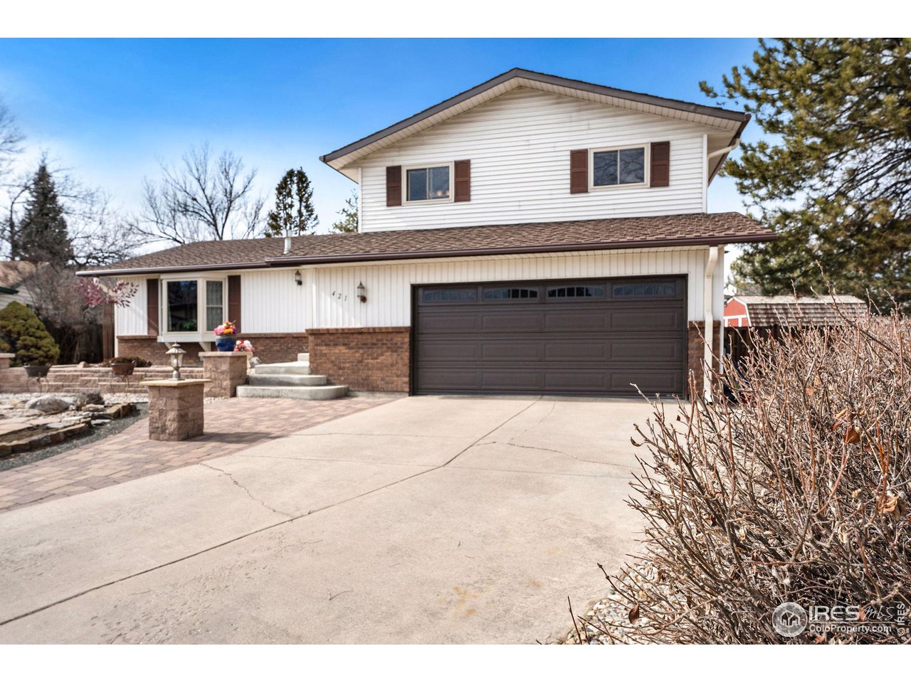 421 Mahonia Pl